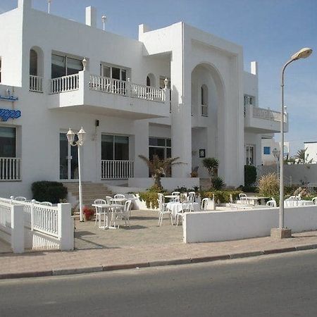 Hotel Flamingo Beach Mezraia Exterior photo